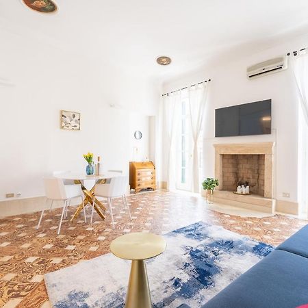 Corso Cavour Luxury Apartment 维罗纳 外观 照片