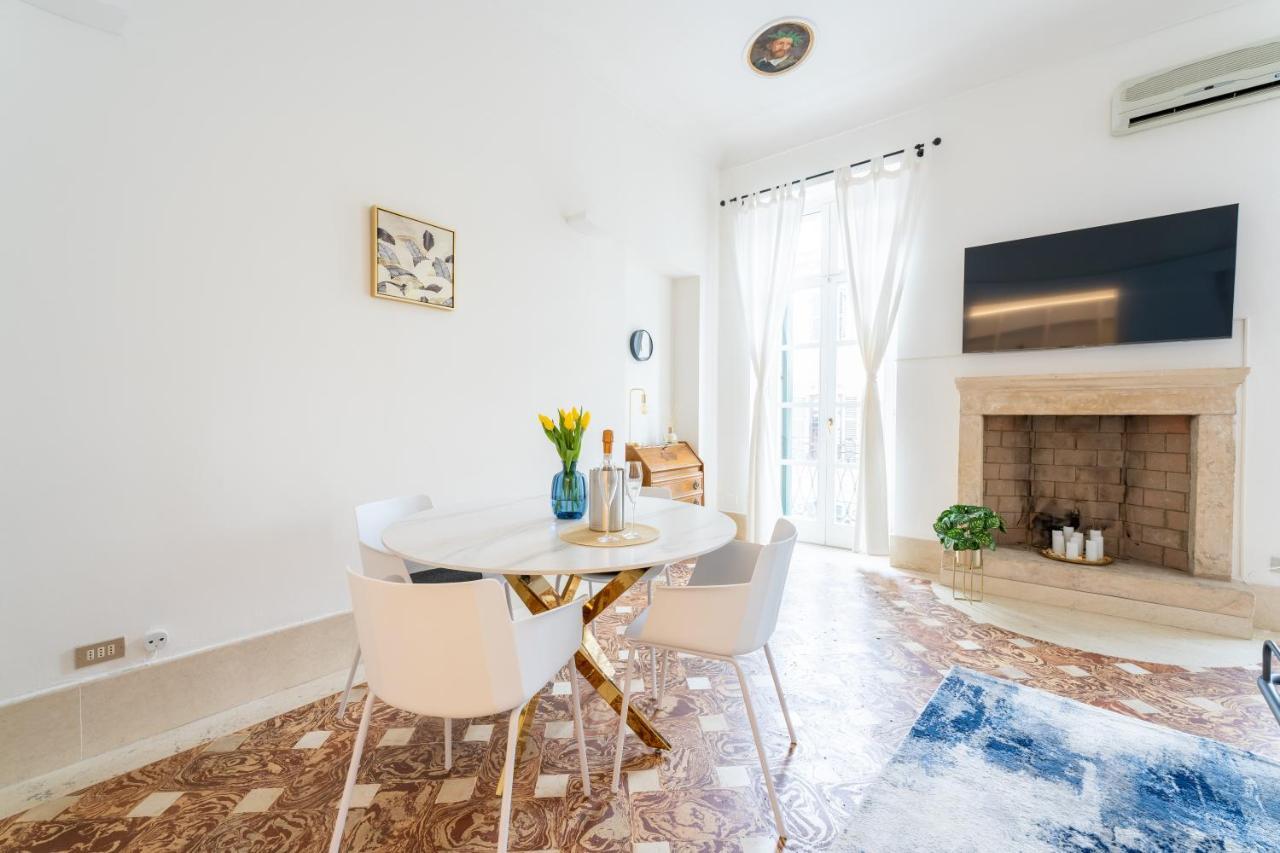 Corso Cavour Luxury Apartment 维罗纳 外观 照片