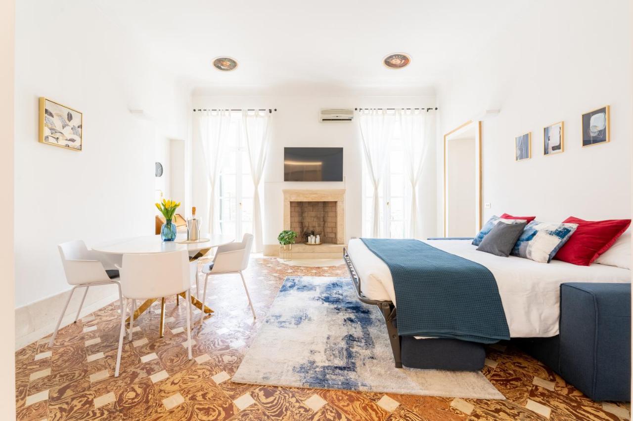 Corso Cavour Luxury Apartment 维罗纳 外观 照片