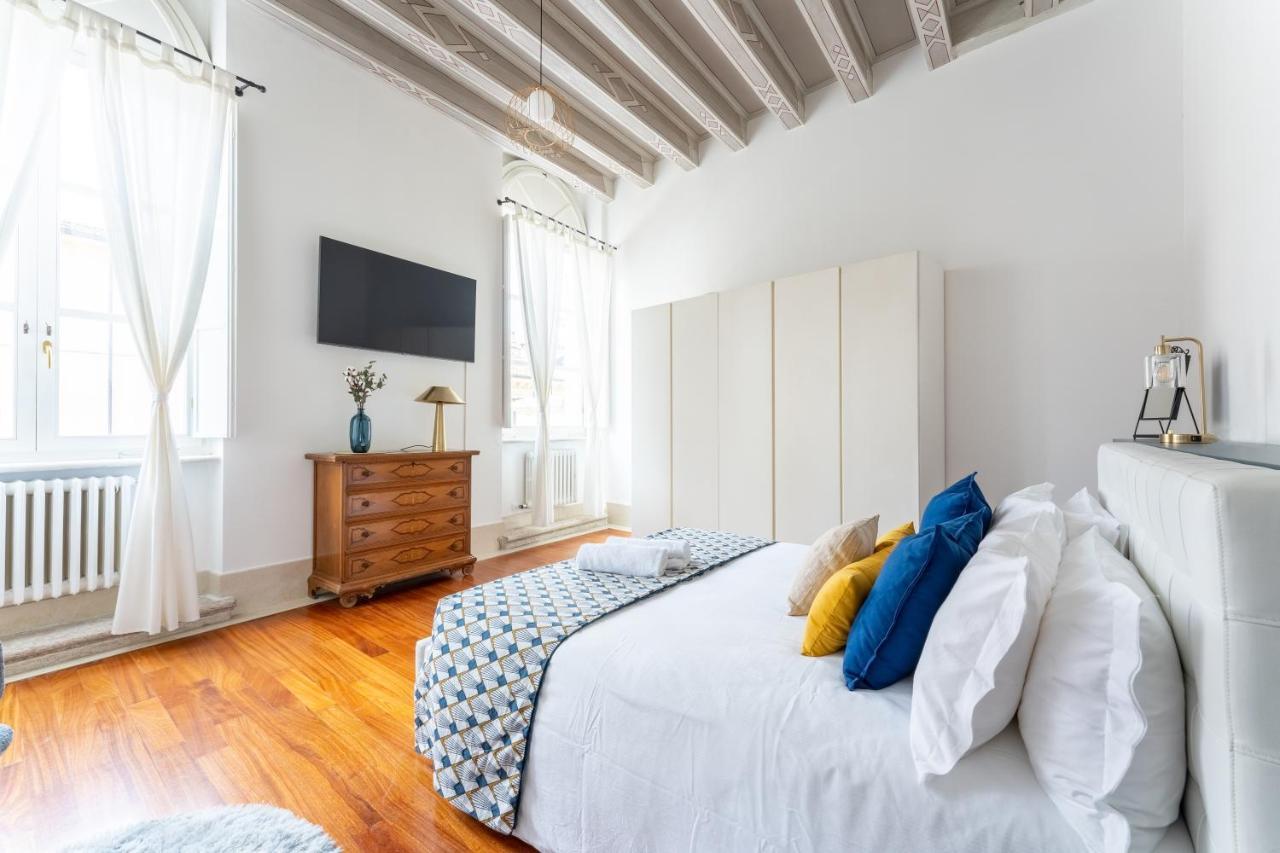 Corso Cavour Luxury Apartment 维罗纳 外观 照片