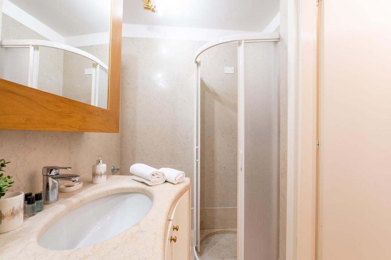 Corso Cavour Luxury Apartment 维罗纳 外观 照片