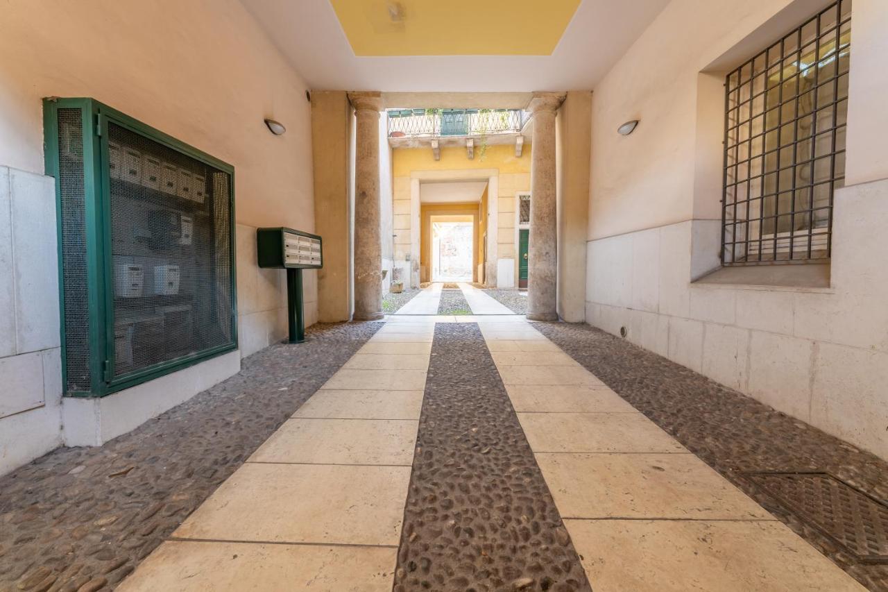 Corso Cavour Luxury Apartment 维罗纳 外观 照片